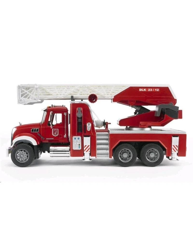 Bruder 2821 - Mack Brandweer Ladderwagen Met Waterpomp 3 Bruder 2821 - Mack Brandweer Ladderwagen Met Waterpomp