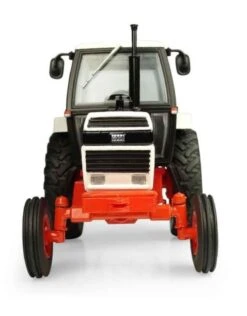 Universal Hobbies 4270 - David Brown 1490 - 2WD 1:32 -Speelgoedwinkel universal hobbies universal hobbies 4270 david bro 2