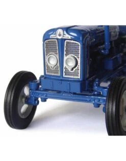 Universal Hobbies 4880 - Fordson Super Major - New Performance 1:32 -Speelgoedwinkel universal hobbies universal hobbies 4880 fordson s 2