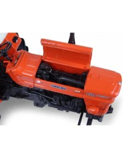 Universal Hobbies 5255 - Fiat 750 Special - 2WD - Met Zonnedak 1:32 -Speelgoedwinkel universal hobbies universal hobbies 5255 fiat 750 5