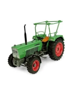 Universal Hobbies 5309 - Fendt Farmer 4S - 4WD Met Veiligheidsframe 1:32