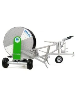 Universal Hobbies Bauer Rainstar E21 - Beregenings Installatie 1:32 -Speelgoedwinkel universal hobbies universal hobbies bauer rainstar 1