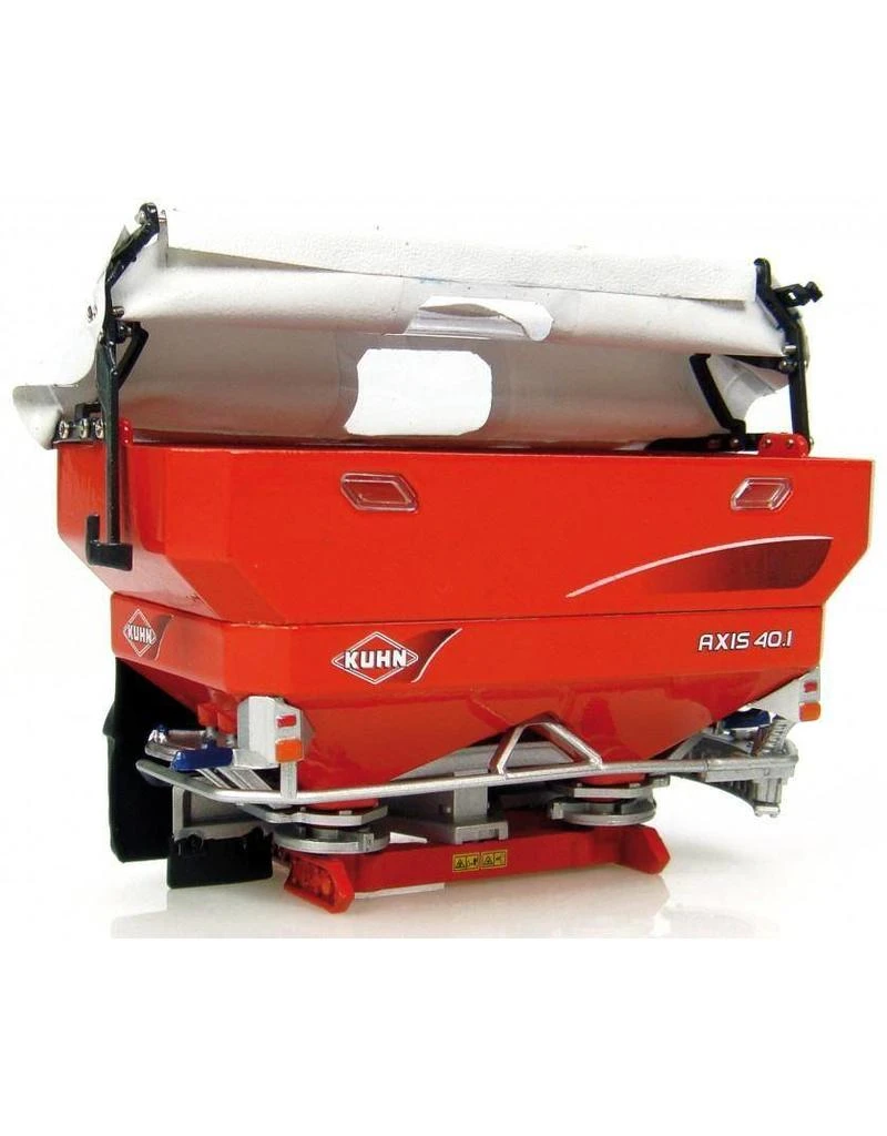 Universal Hobbies Kuhn 40.1 Sprayer With Soft Top Cover 1:32 3 Universal Hobbies Kuhn 40.1 Sprayer With Soft Top Cover 1:32