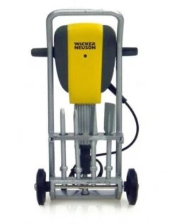 Universal Hobbies Neuson Hammer EH25 1:12 -Speelgoedwinkel universal hobbies universal hobbies neuson hammer 2