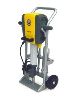 Universal Hobbies Neuson Hammer EH25 1:12