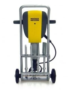 Universal Hobbies Neuson Hammer EH65 US Version 1:12 -Speelgoedwinkel universal hobbies universal hobbies neuson hammer 7